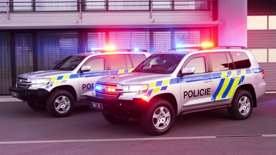 Policejní Toyota LC 200